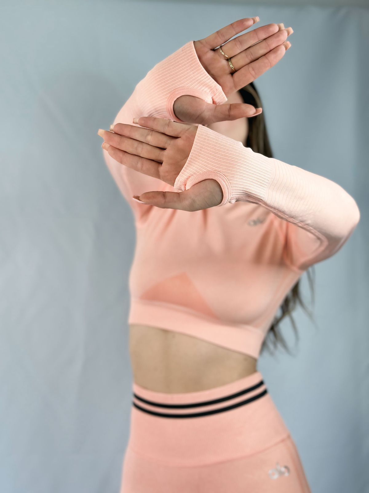 Conjunto Manga Larga  Alo Yoga